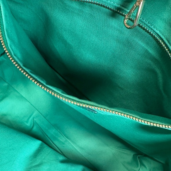 Stoney Clover Lane Green Corduroy Scoop Tote - NWOT Trendy Style Bag Carry-All - Picture 4 of 5